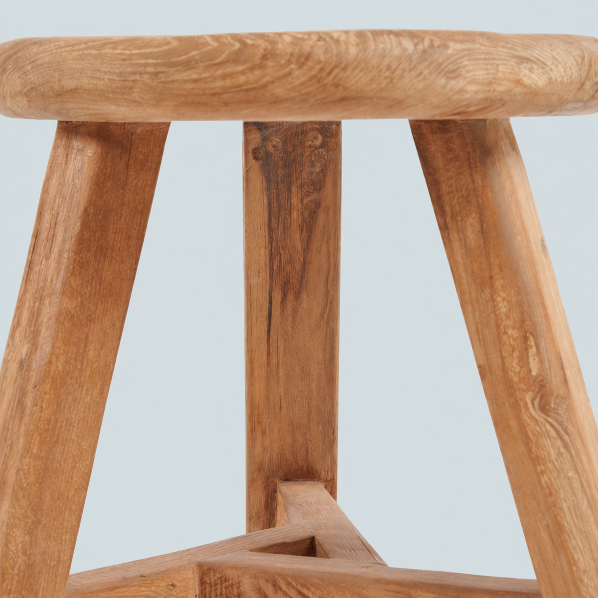 Nobu skammel – genanvendt teak